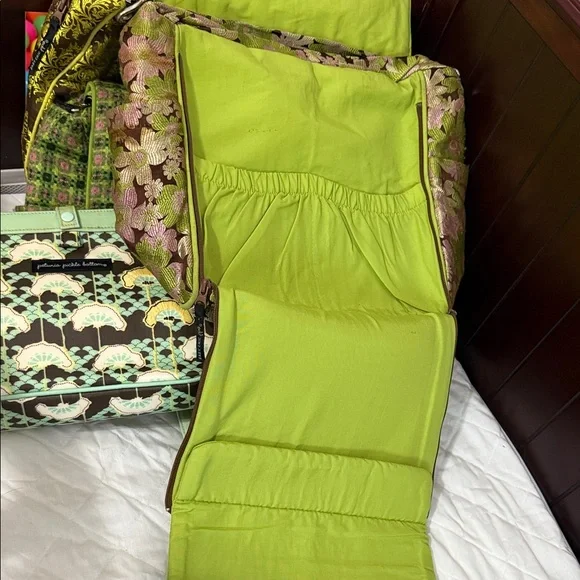 Petunia Pickle Bottom Floral Baby Bag in Brown and Pink - Picture 3 of 3